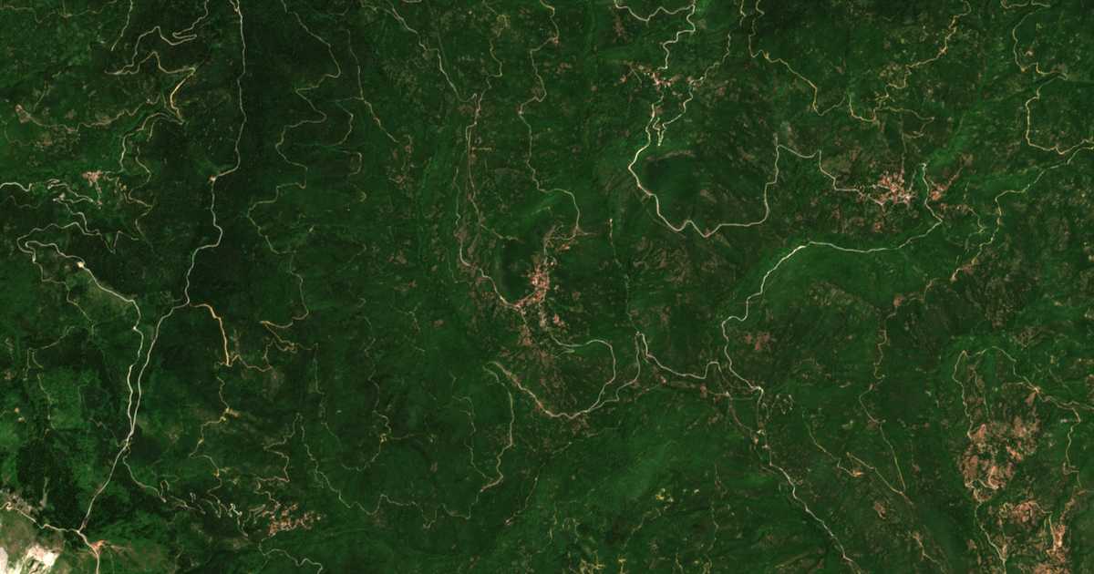 Hartă satelitară: Palaiókastron
