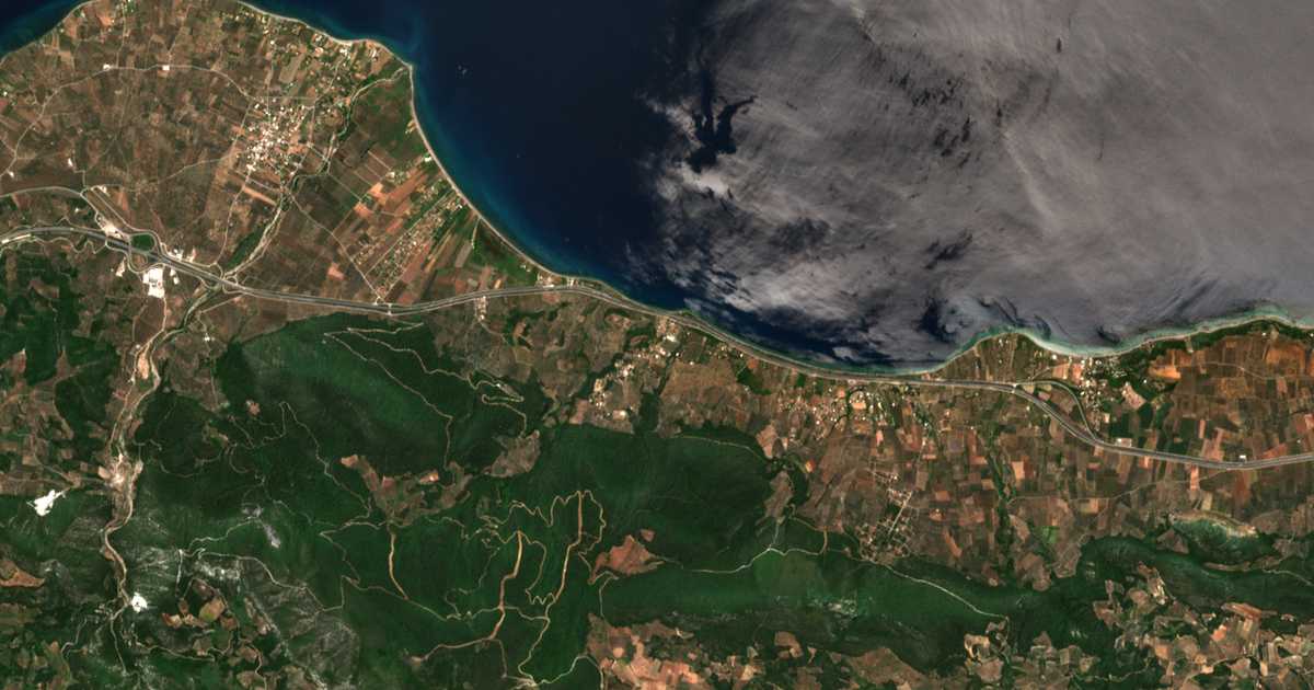Hartă satelitară: Néa Ágnanti