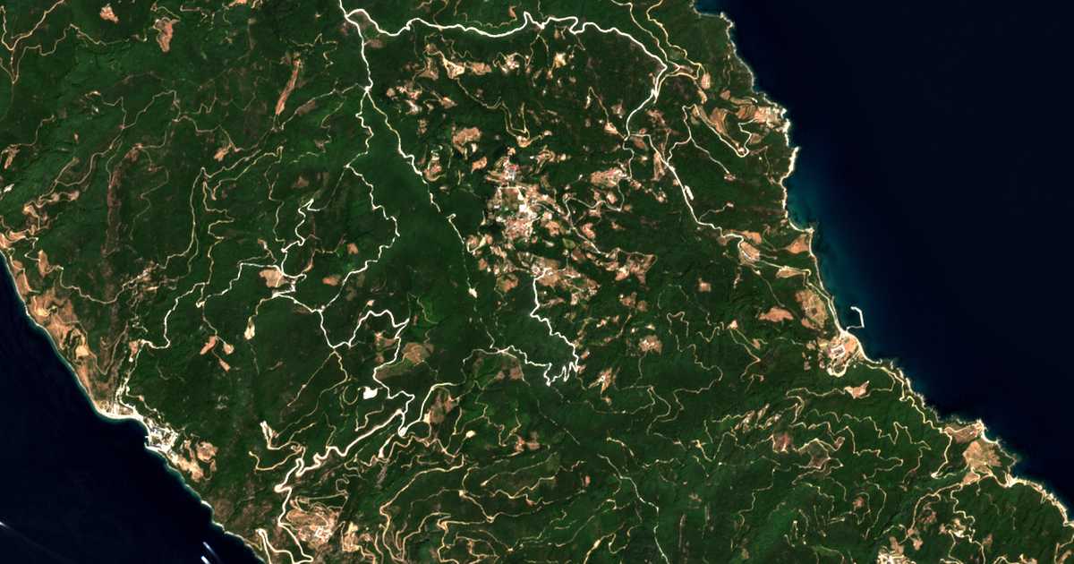 Hartă satelitară: Mănăstirea Cutlumuș