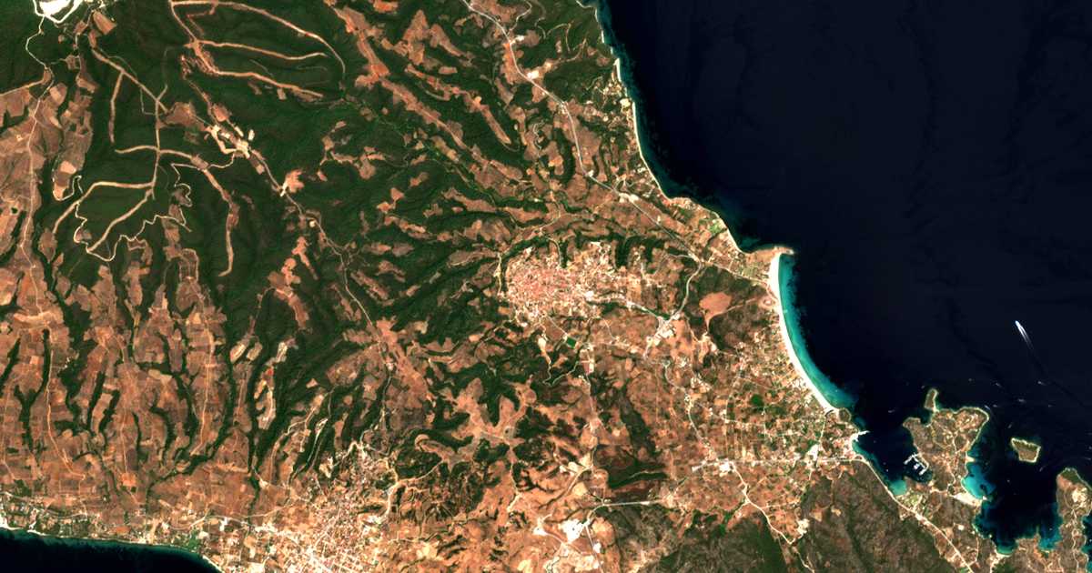 Hartă satelitară: Ágios Nikólaos