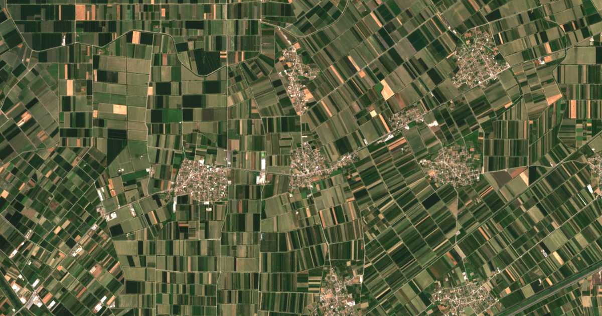 Hartă satelitară: Kavásila