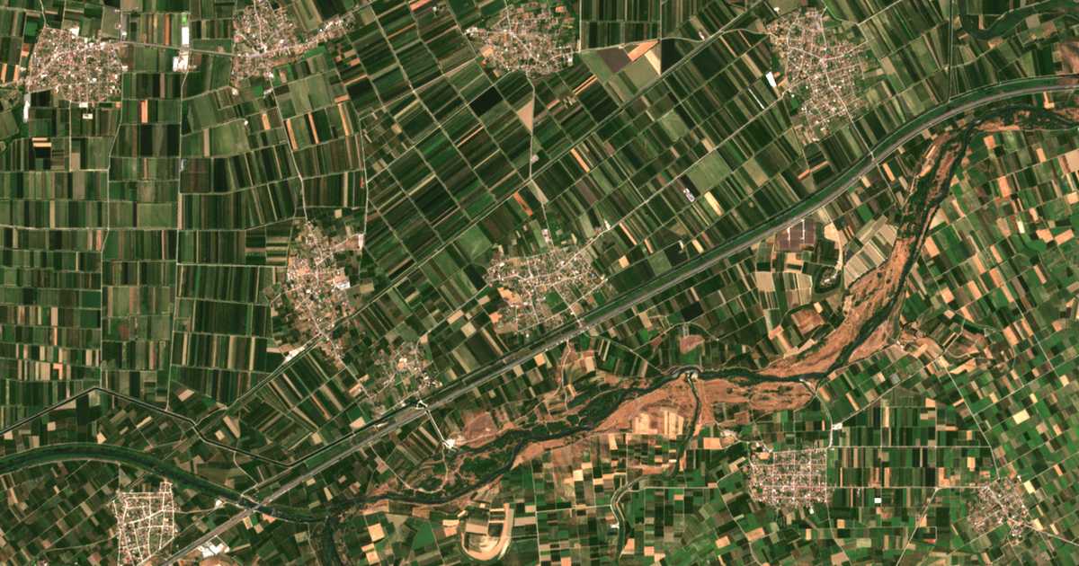 Hartă satelitară: Kefalochórion