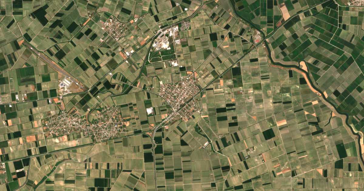 Hartă satelitară: Platy