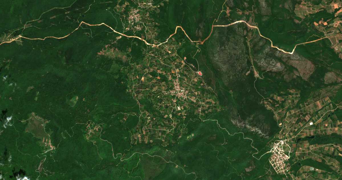 Hartă satelitară: Rodochórion