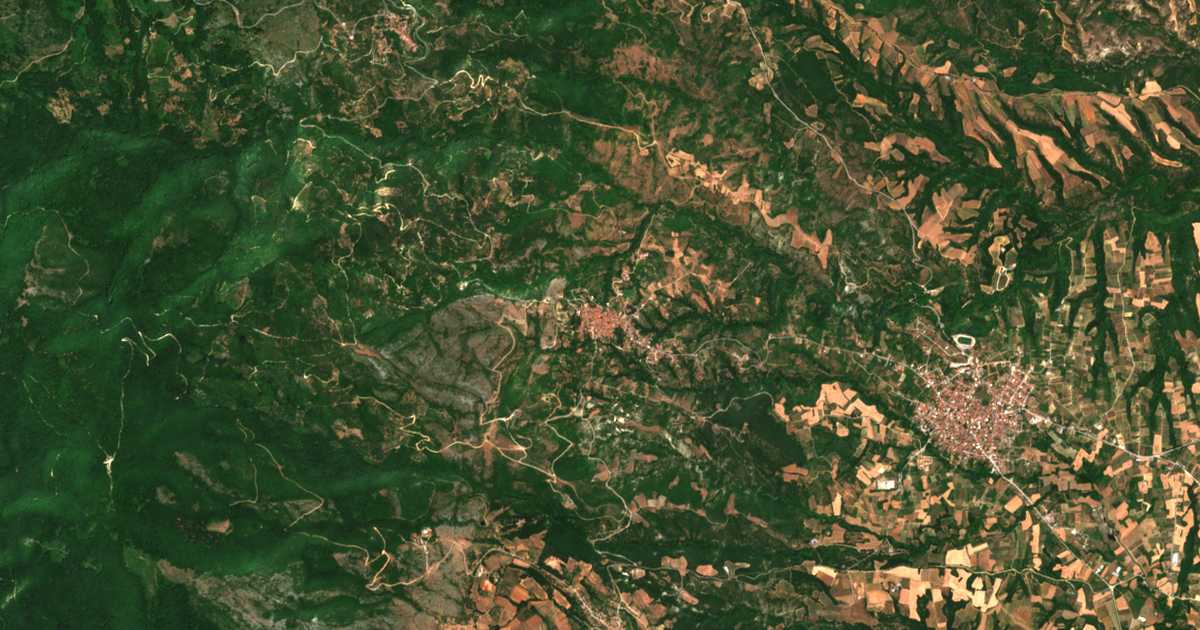 Hartă satelitară: Gríva