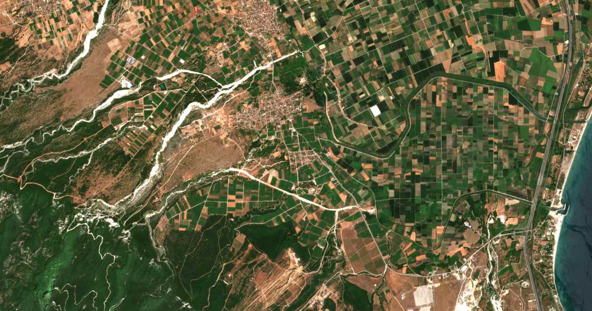 Hartă satelitară: Platanákia
