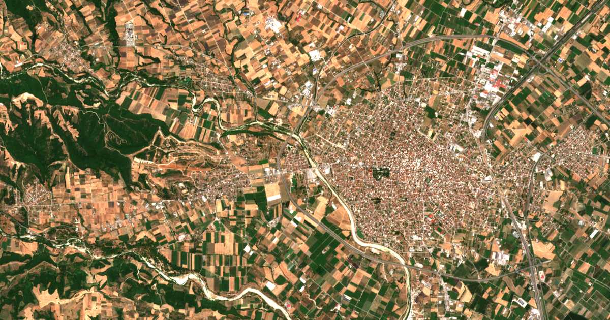 Hartă satelitară: Andromáchi