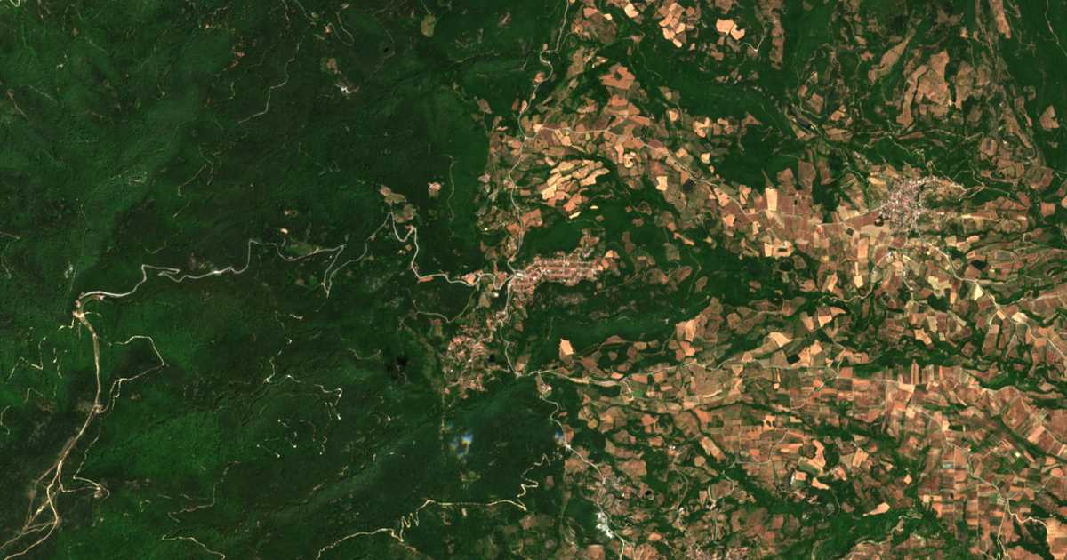 Hartă satelitară: Elatochórion