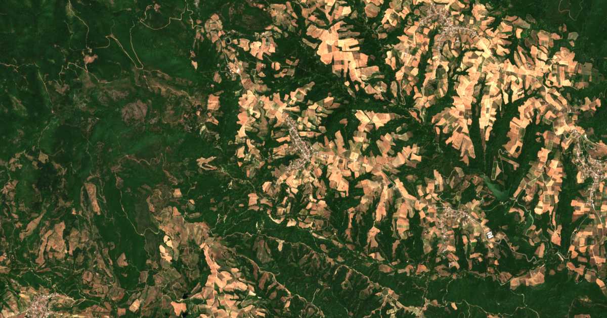Hartă satelitară: Katalónia