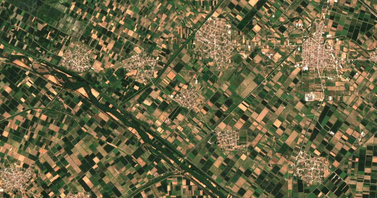 Hartă satelitară: Kouvoúklia