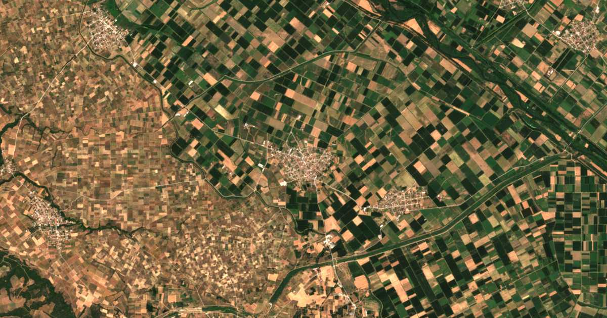 Hartă satelitară: Dimitrítsion