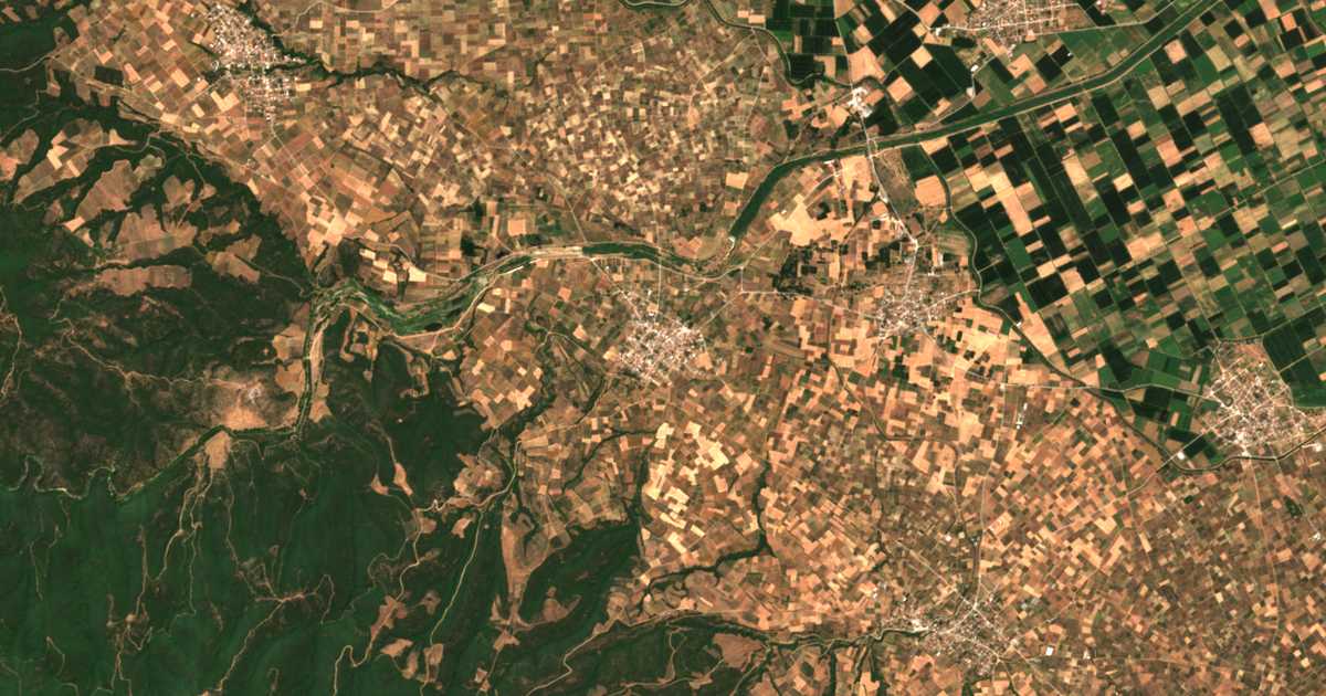 Hartă satelitară: Vérgi
