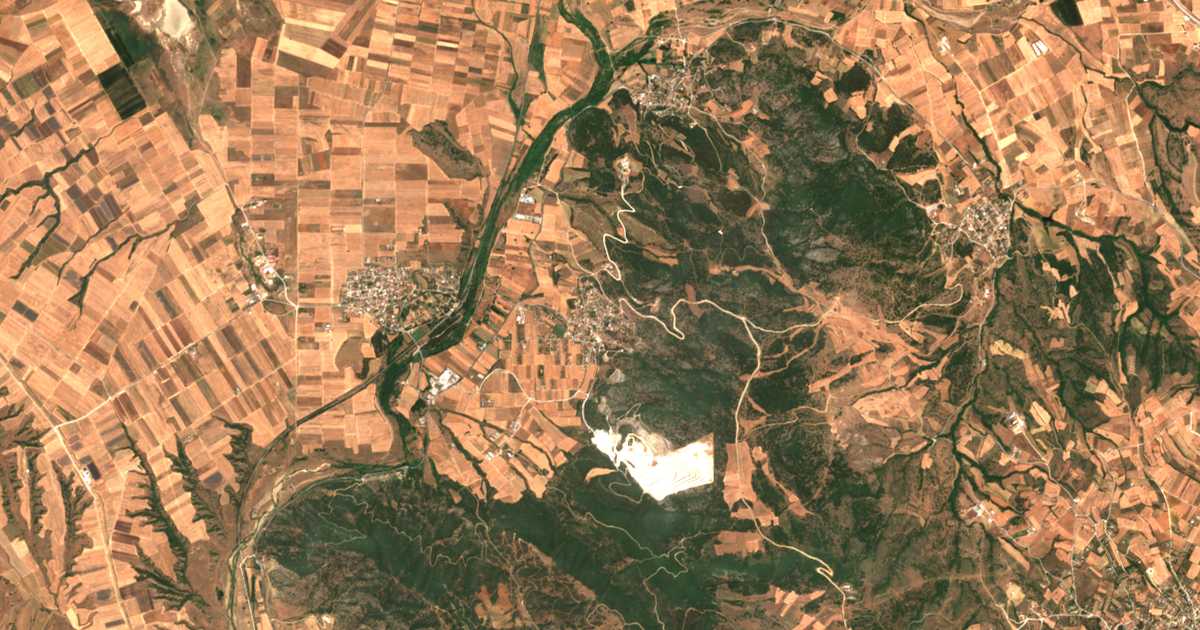 Hartă satelitară: Mesaíon