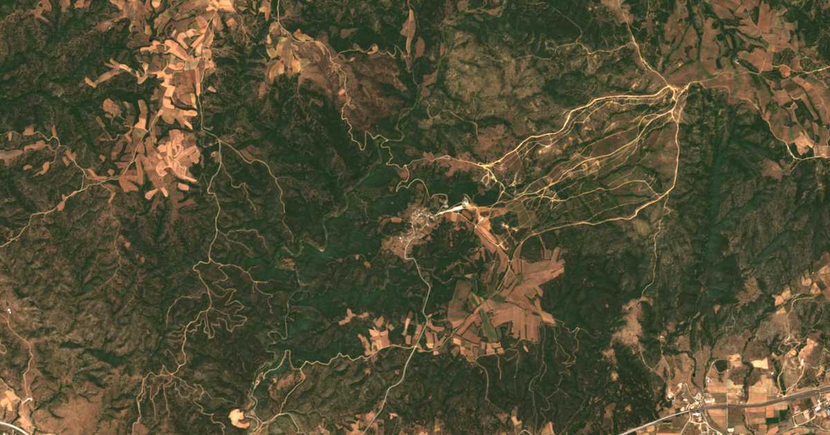 Hartă satelitară: Mikrokómi