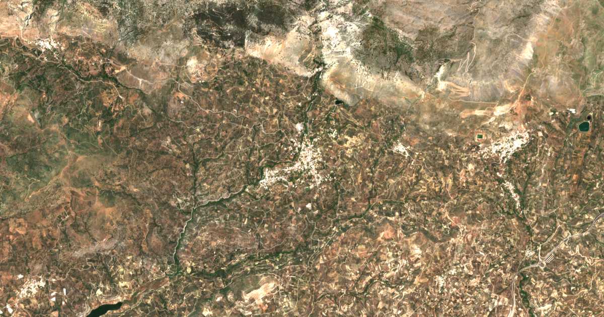 Hartă satelitară: Zarós