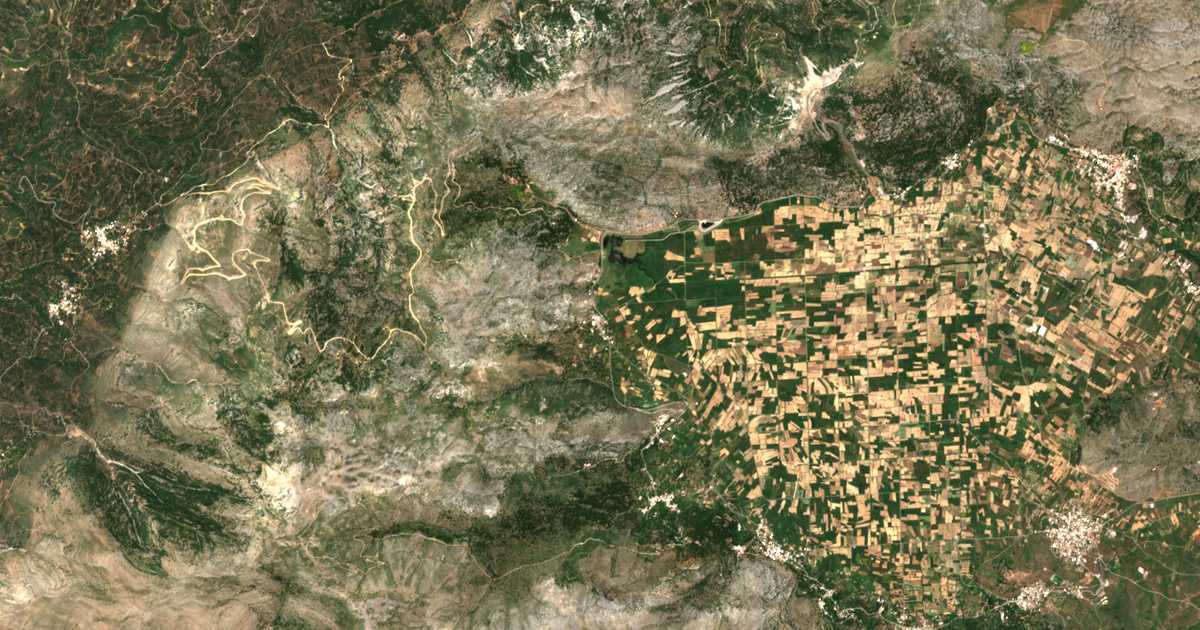 Hartă satelitară: Káto Metóchion