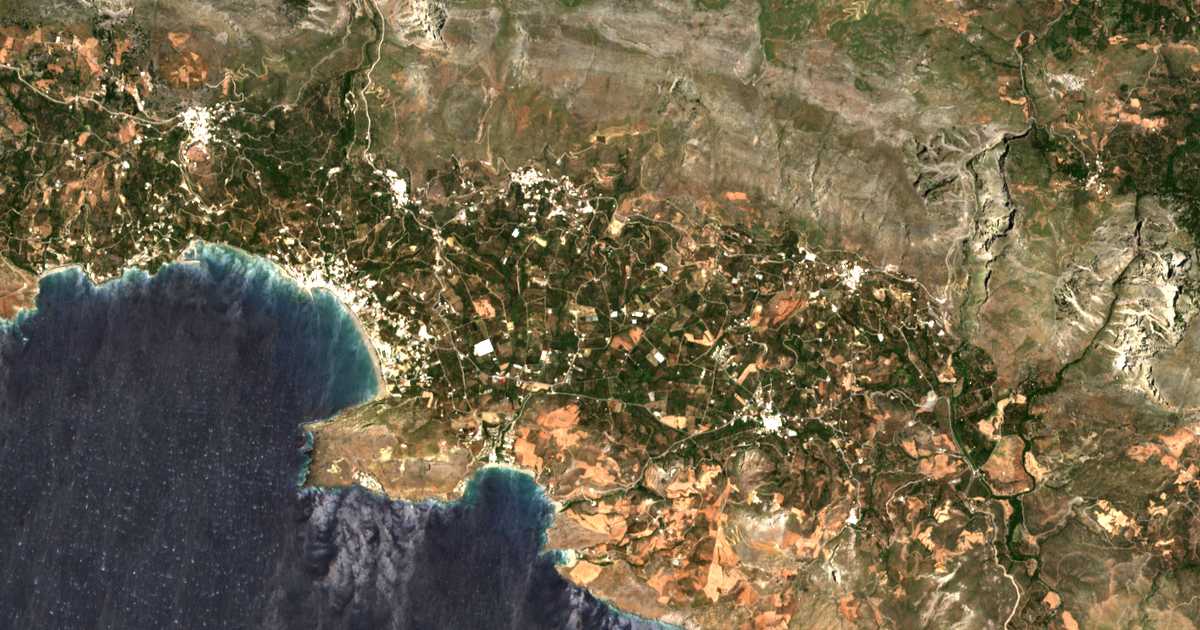 Hartă satelitară: Palaiá Tavérna