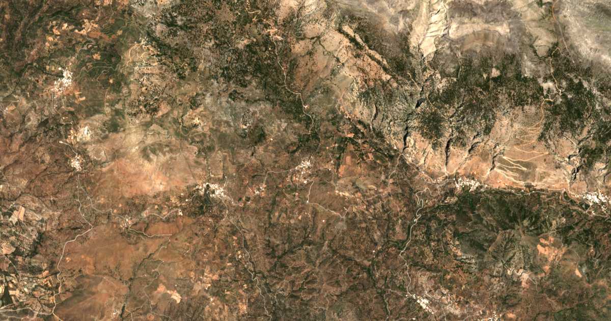 Hartă satelitară: Lochriá