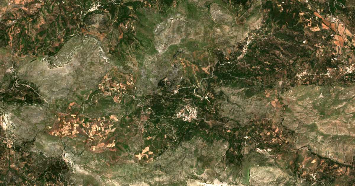 Hartă satelitară: Mesonísia