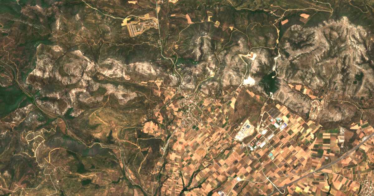 Hartă satelitară: Avantas