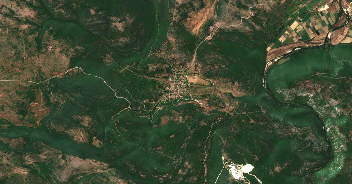 Hartă satelitară: Kechrókampos