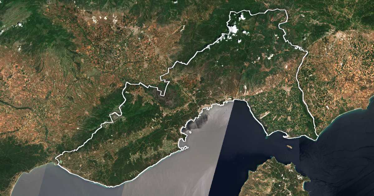 Imagine din satelit cu limita trasată: Perifereiakí Enótita Kaválas