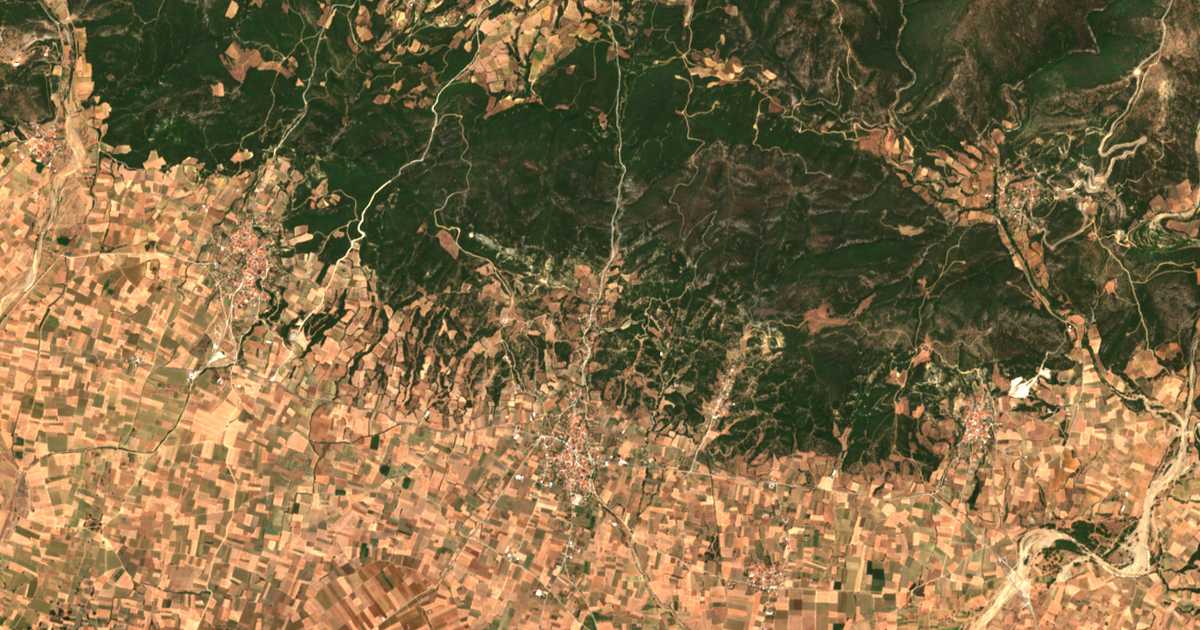 Hartă satelitară: Ágra