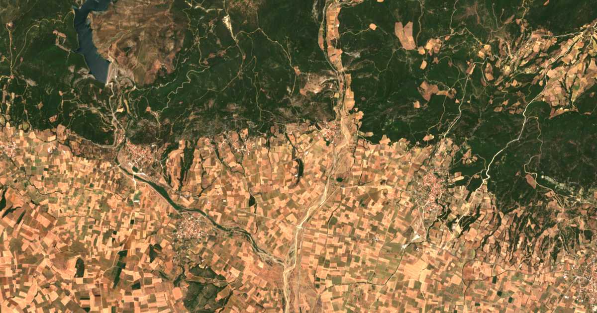 Hartă satelitară: Néon Kallyntírion