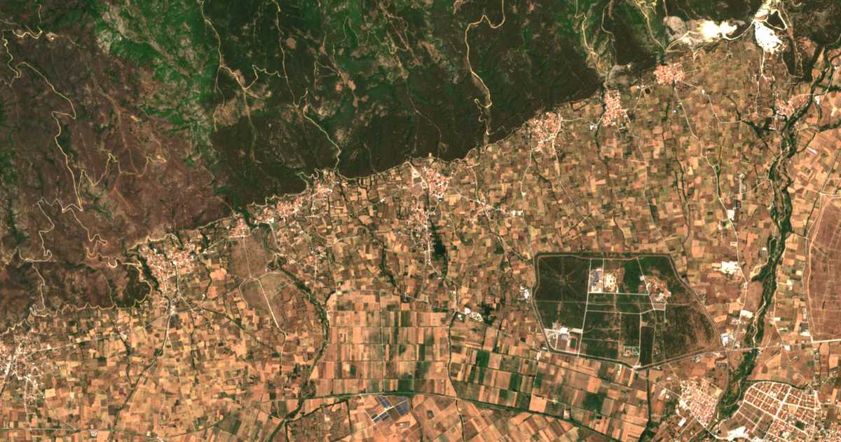 Hartă satelitară: Rízoma