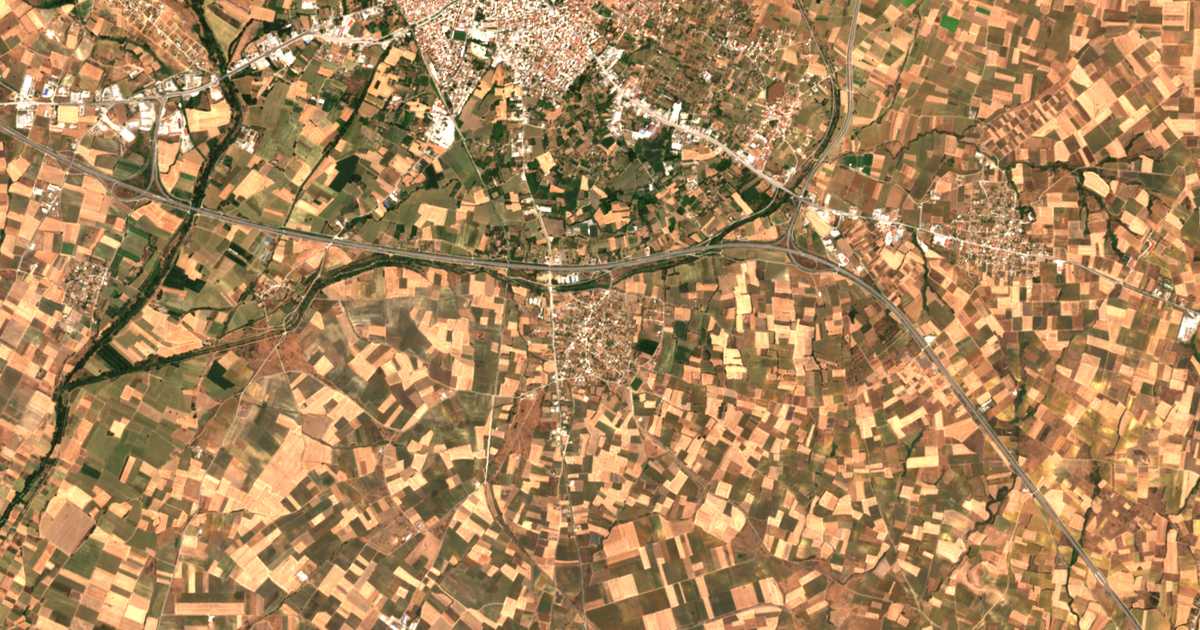 Hartă satelitară: Kósmion