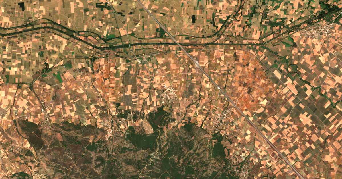 Hartă satelitară: Vénna
