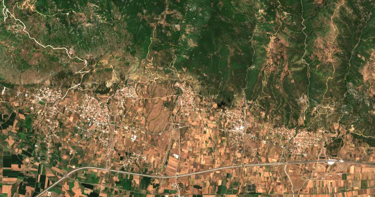 Hartă satelitară: Símantra
