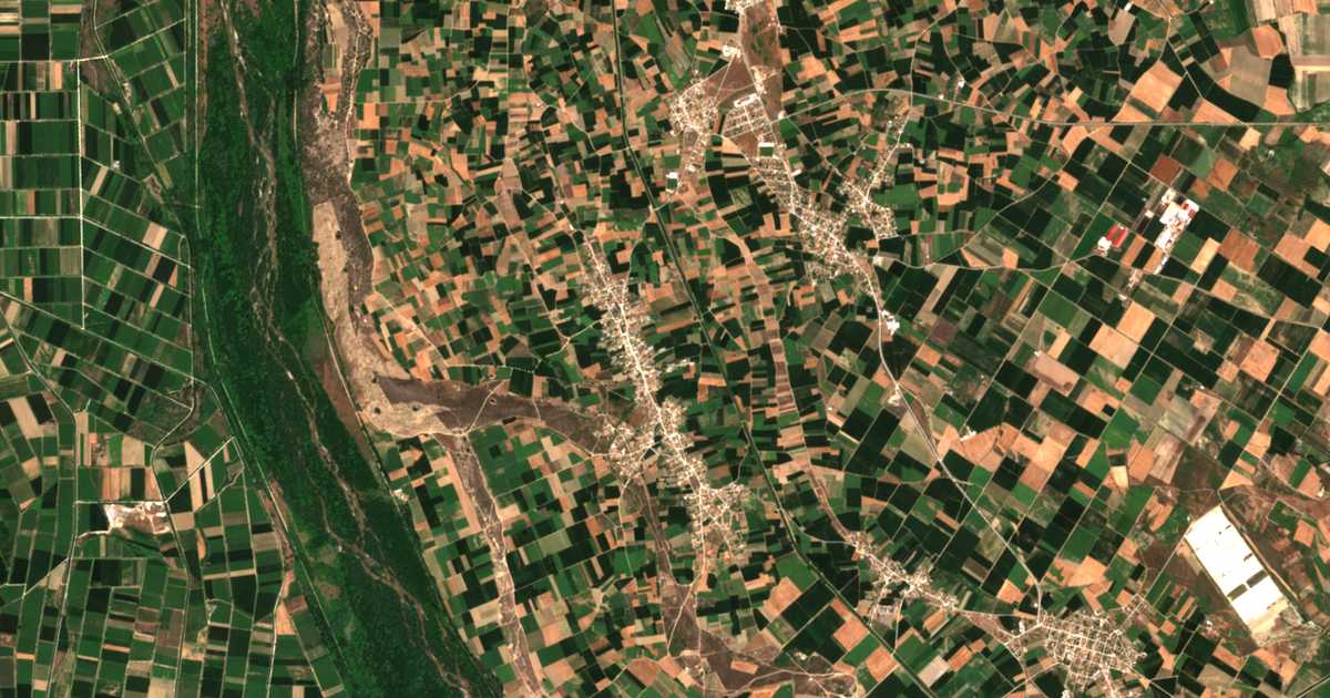 Hartă satelitară: Iliokéntima