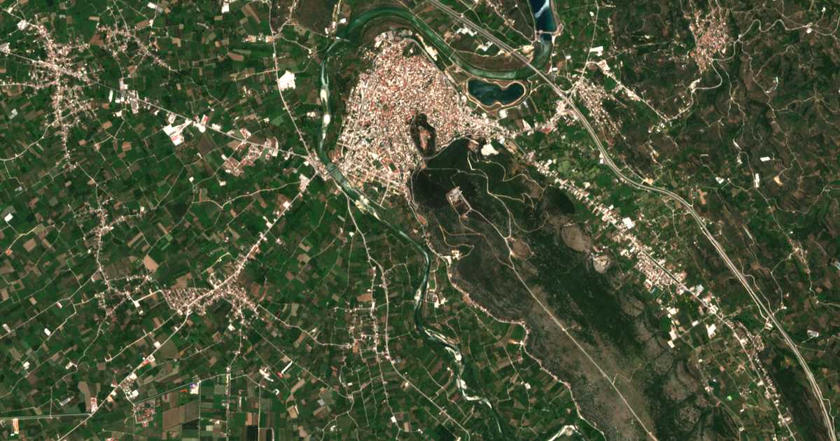 Hartă satelitară: Moní Genníseos Theotókou Í Káto Panagías