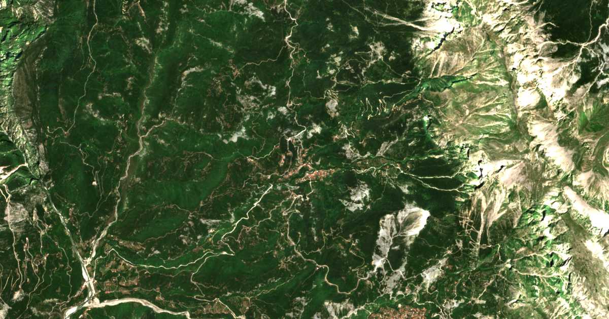 Hartă satelitară: Ágnanta