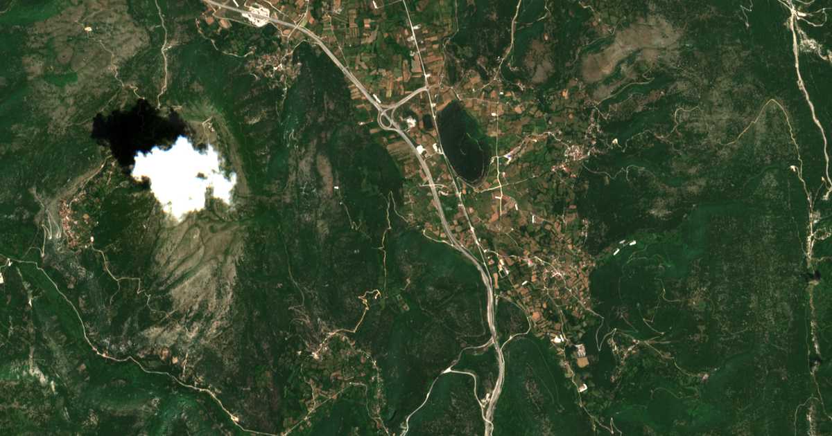 Hartă satelitară: Agía Kyriakí