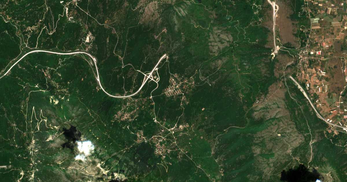 Hartă satelitară: Dodonoúpoli