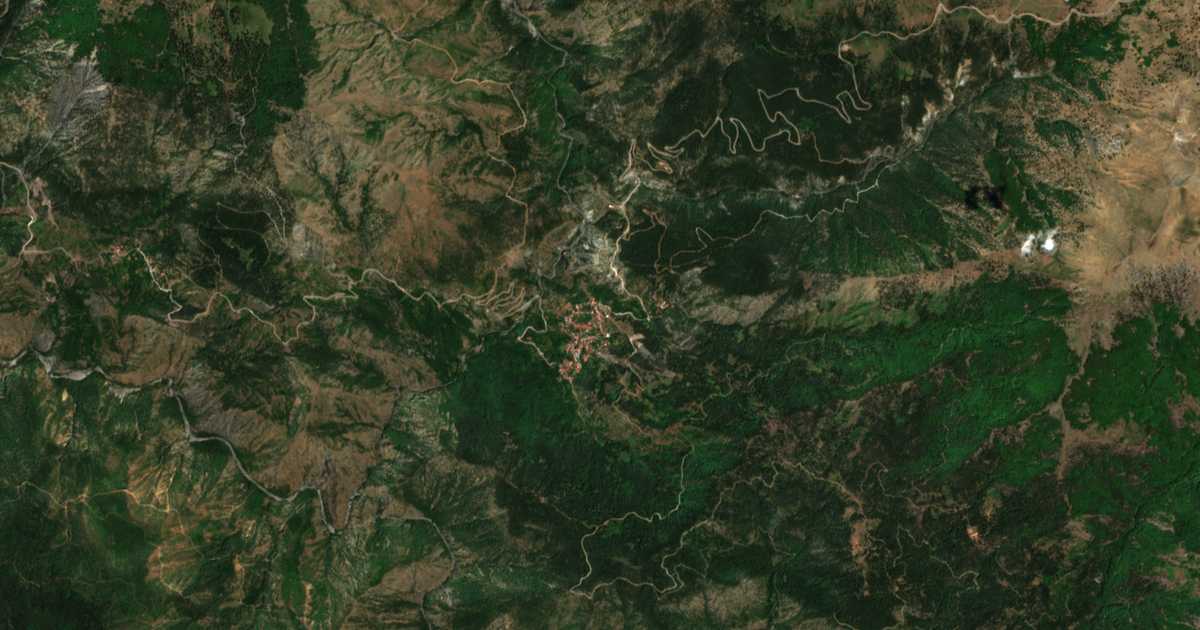 Hartă satelitară: Dístraton