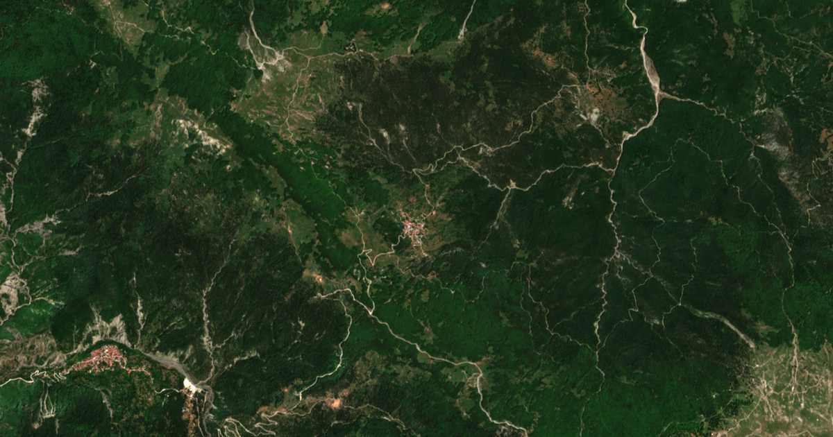 Hartă satelitară: Foúrka