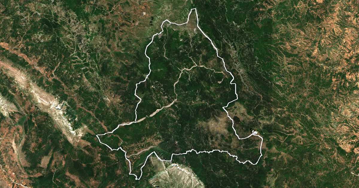 Imagine din satelit cu limita trasată: Konitsa