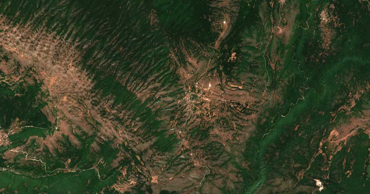 Hartă satelitară: Víssani