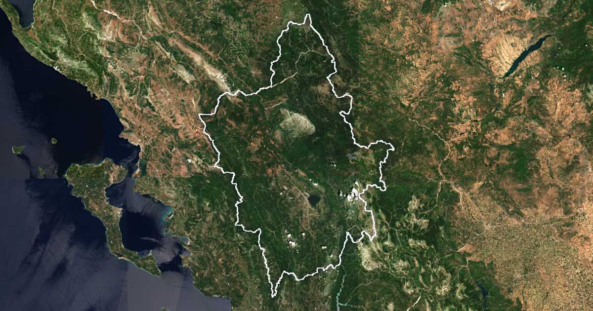 Imagine din satelit cu limita trasată: Ioannina
