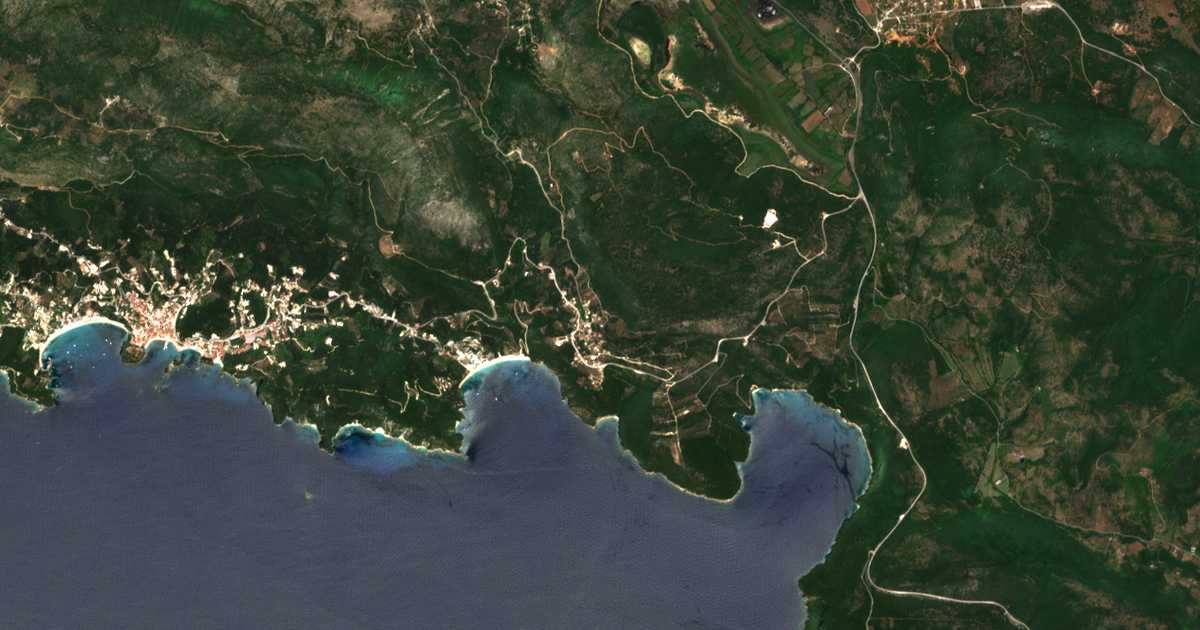 Hartă satelitară: Agía Kyriakí