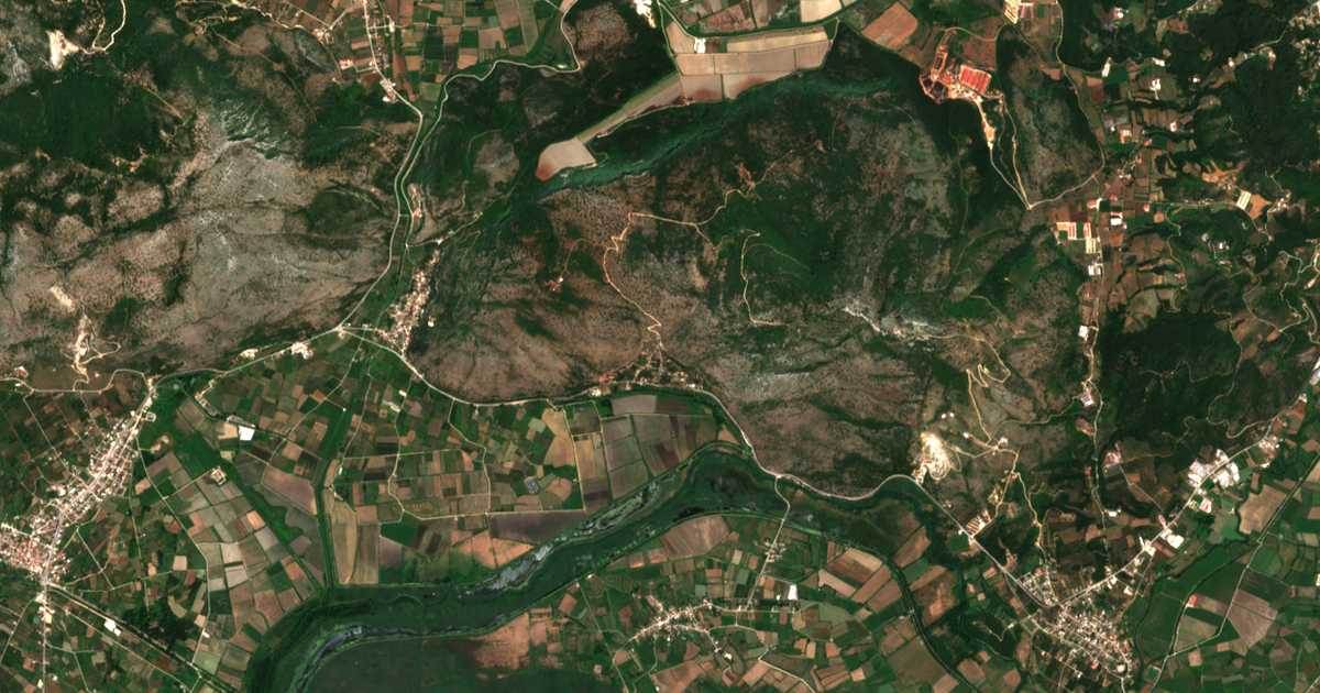 Hartă satelitară: Iliovoúnion