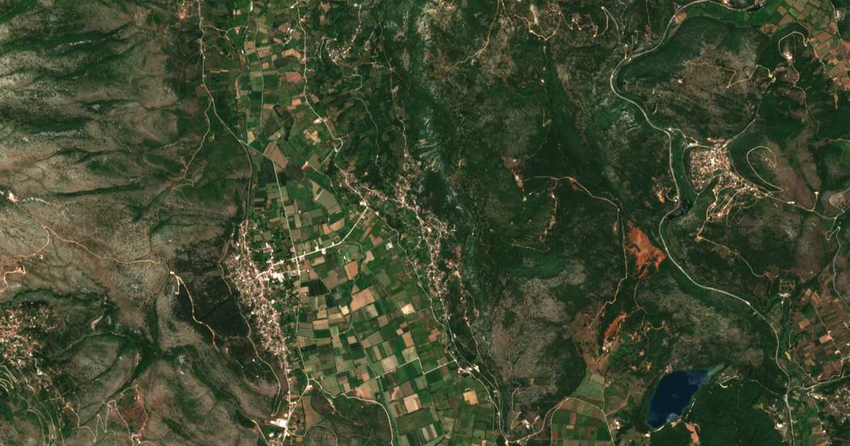 Hartă satelitară: Rizovoúnion