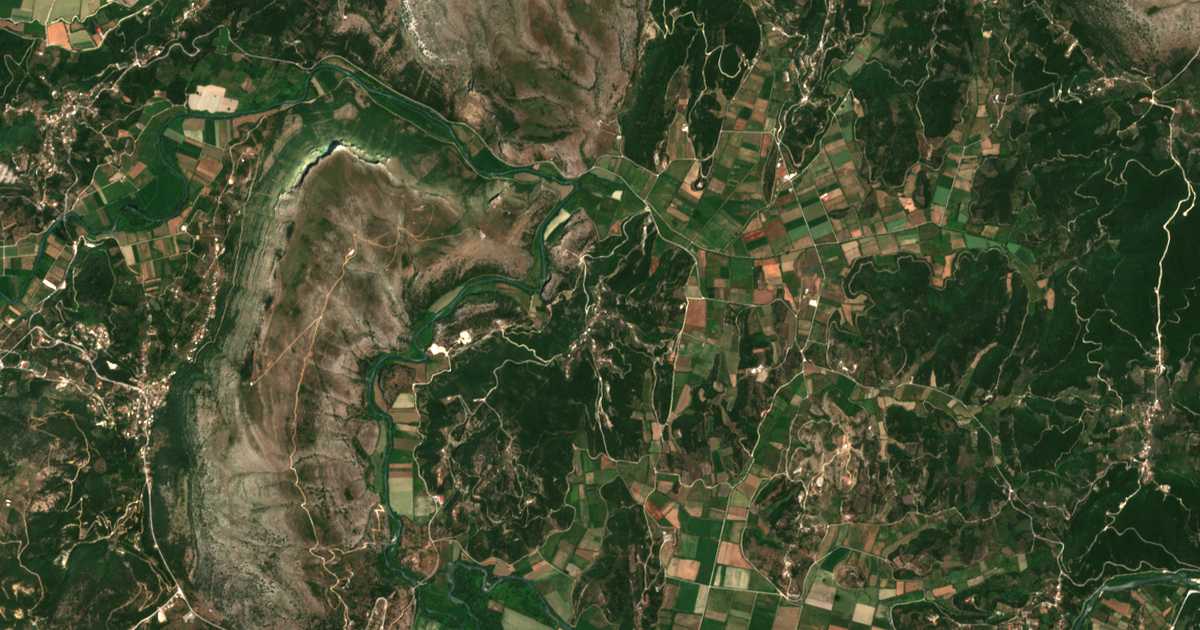 Hartă satelitară: Pigadoúlia