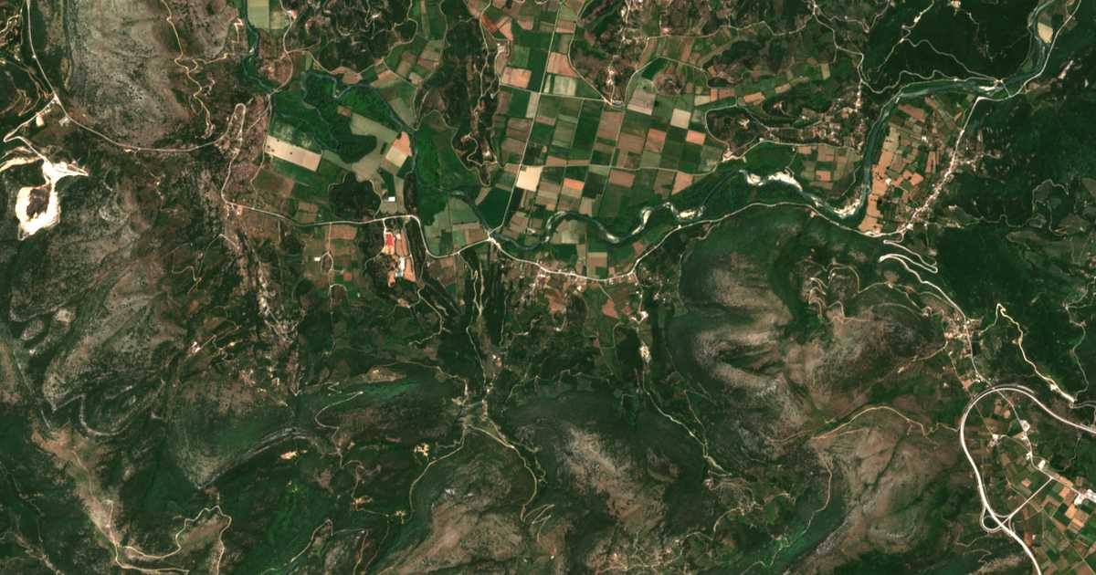 Hartă satelitară: Káto Korítiani
