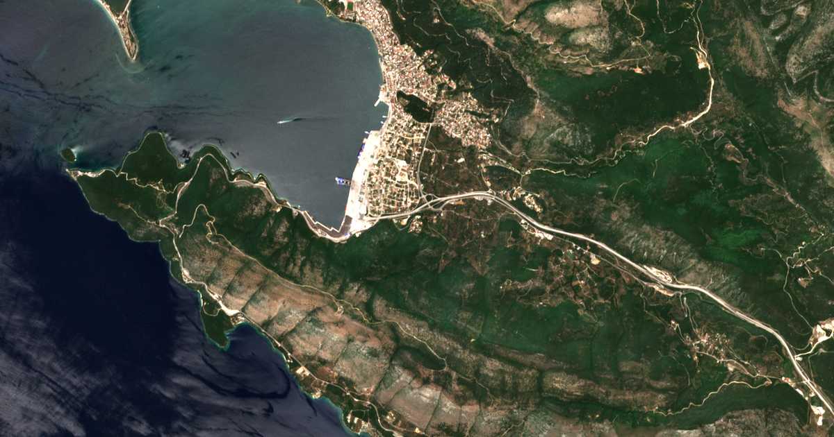 Hartă satelitară: Ladochórion