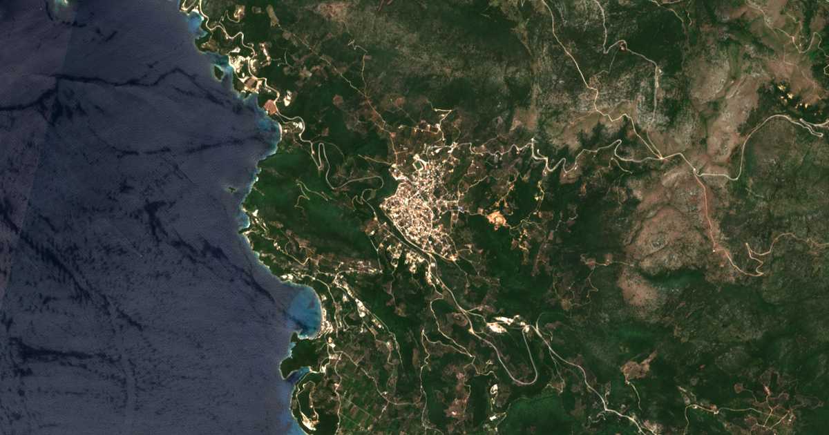 Hartă satelitară: Pérdika