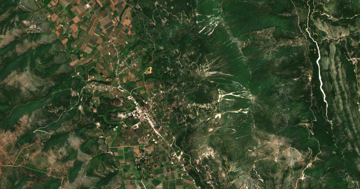 Hartă satelitară: Gardíkion